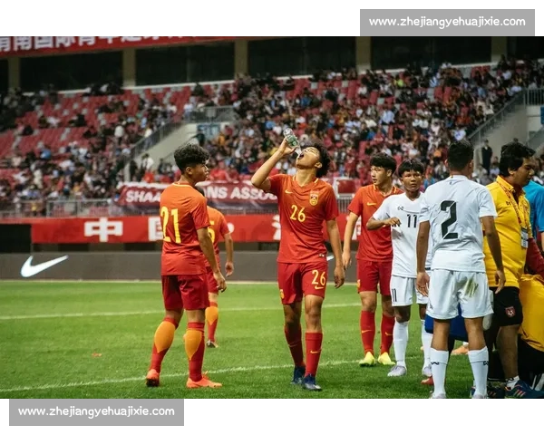 缅甸与柬埔寨足球赛分析：两队对决的战术布局与关键球员表现
